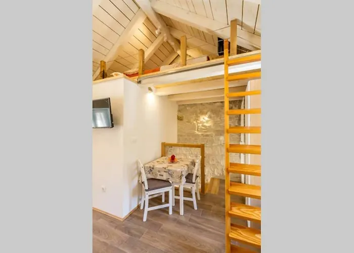 Apartment Romantic In Center *